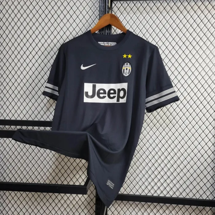 Retro-Juventus-Away-Kit-12/13-Football-Jersey